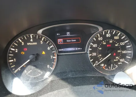 2017 Nissan Altima 2.5 из США, поврежденный, VIN 1N4AL3AP2HC185371